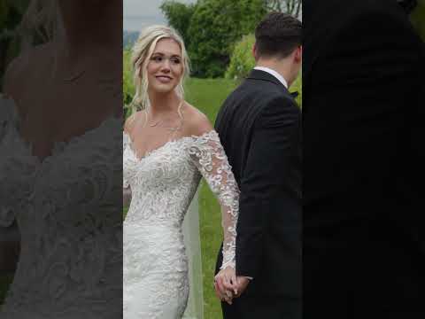 No first look…unless you’re the bride 👀