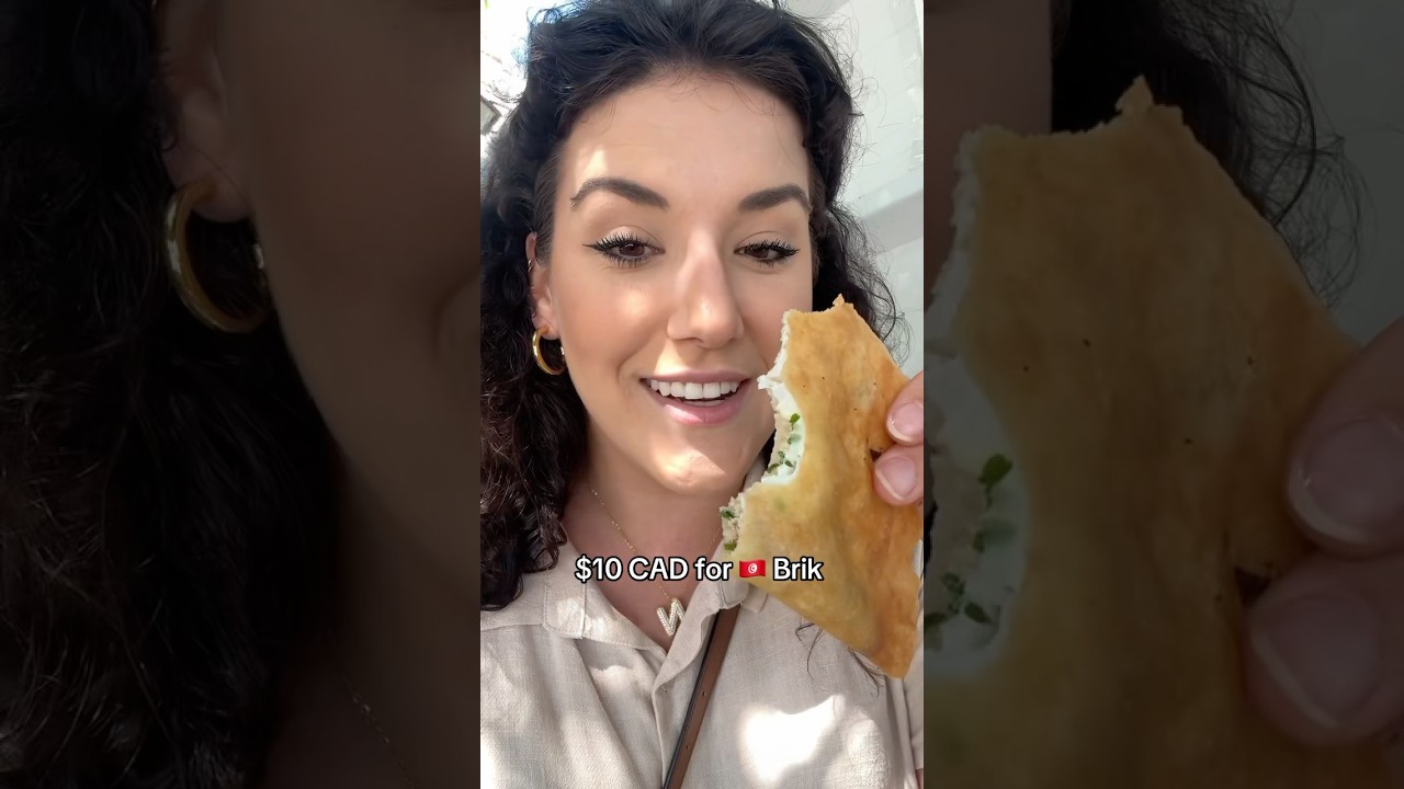 Discover the Deliciousness of Tunisian Street Food: Try the Famous Brik! 🇹🇳