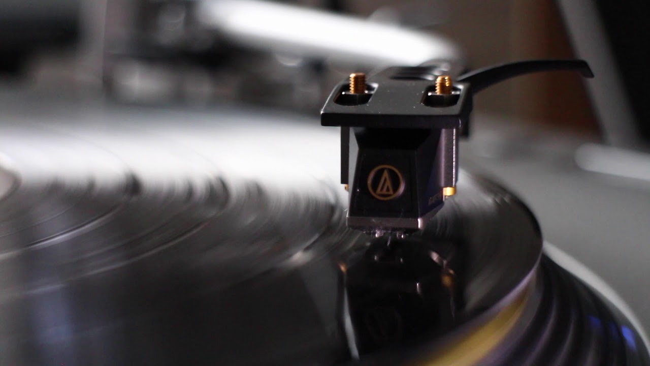 Van Halen - Jump (1984 HQ Vinyl Rip) 🎶