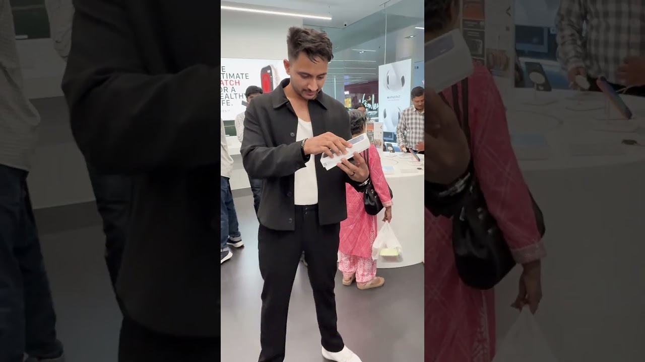 iPhone 17 Pro Max Drops in Public! 🤯