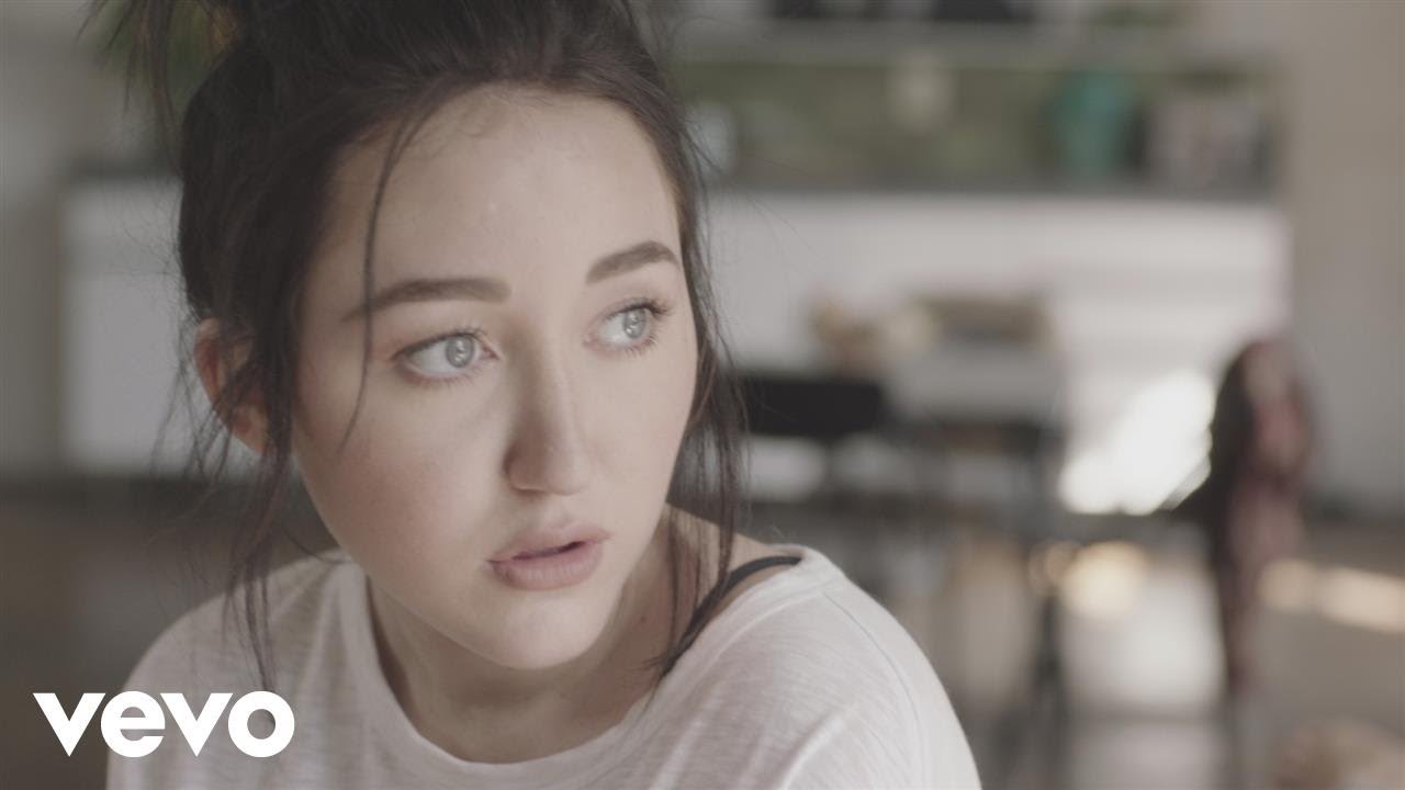 Noah Cyrus & Labrinth - Make Me Cry 🎶 Official Music Video
