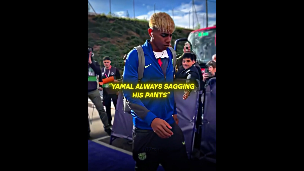 Hansi Flick & Yamal in Saggy Pants 😂