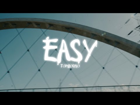 EASY (Letra/Lyric Video)
