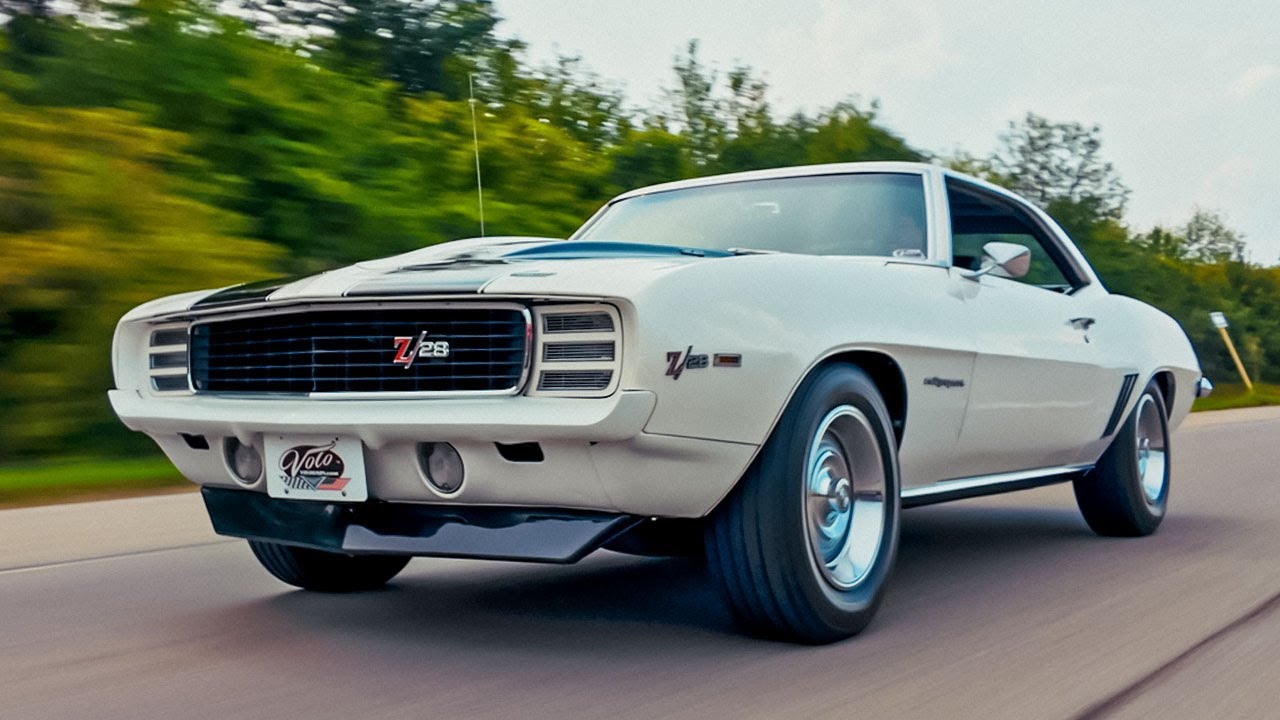 1969 Chevy Camaro RS Z28 Test Drive 🚗