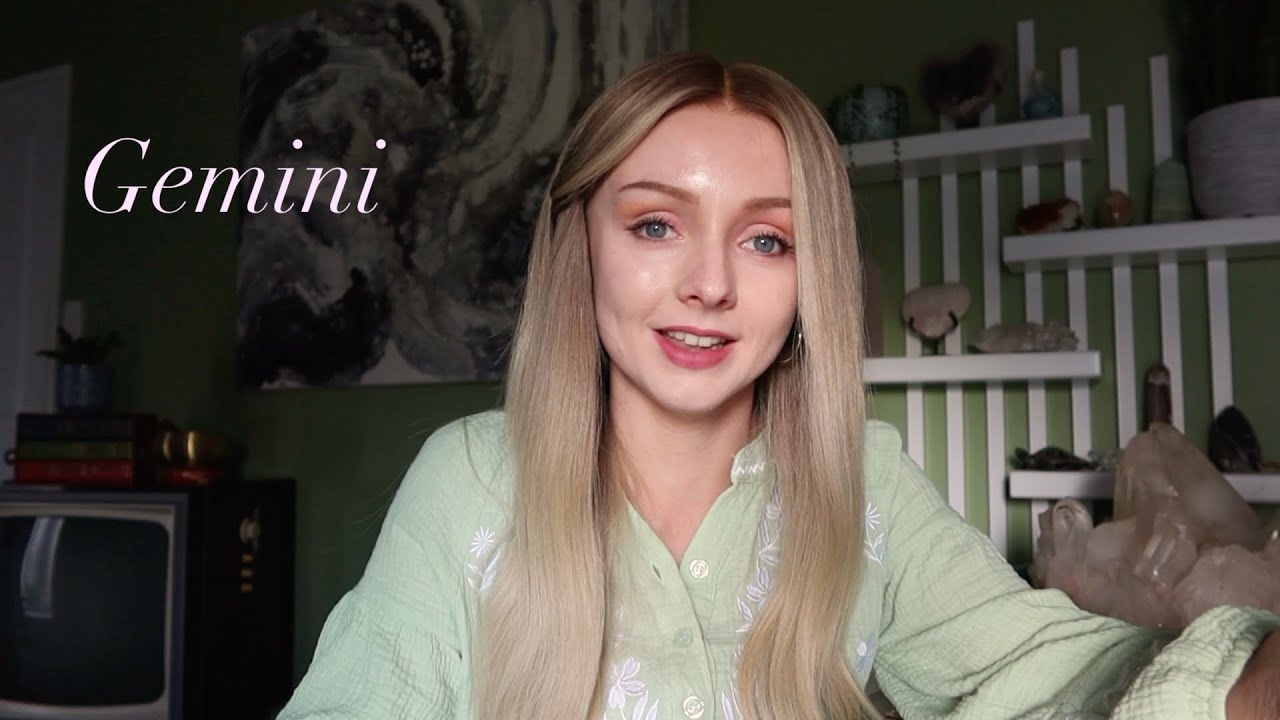 Gemini Tarot: Keep Moving Forward ✨
