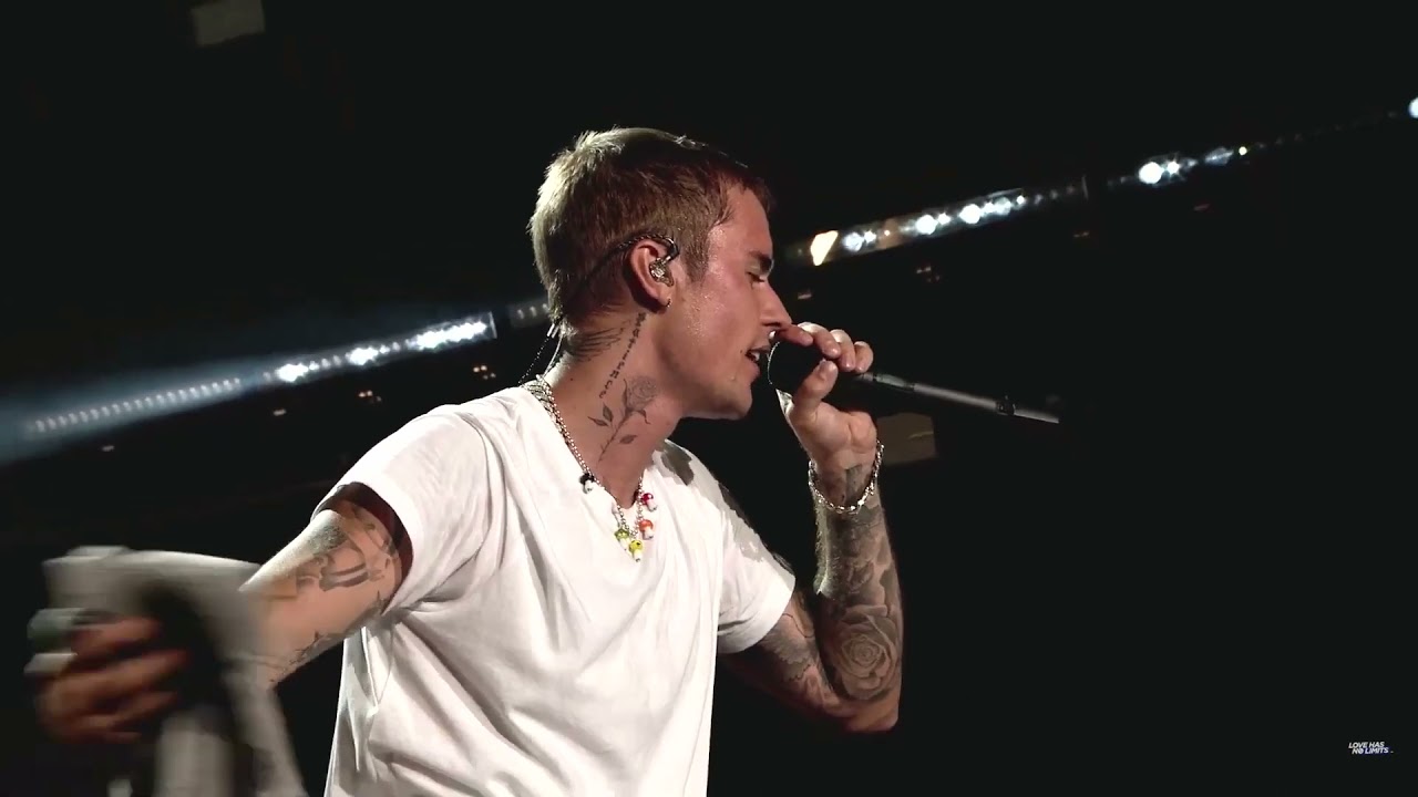 Justin Bieber Performs 'Purpose' at The Freedom Experience