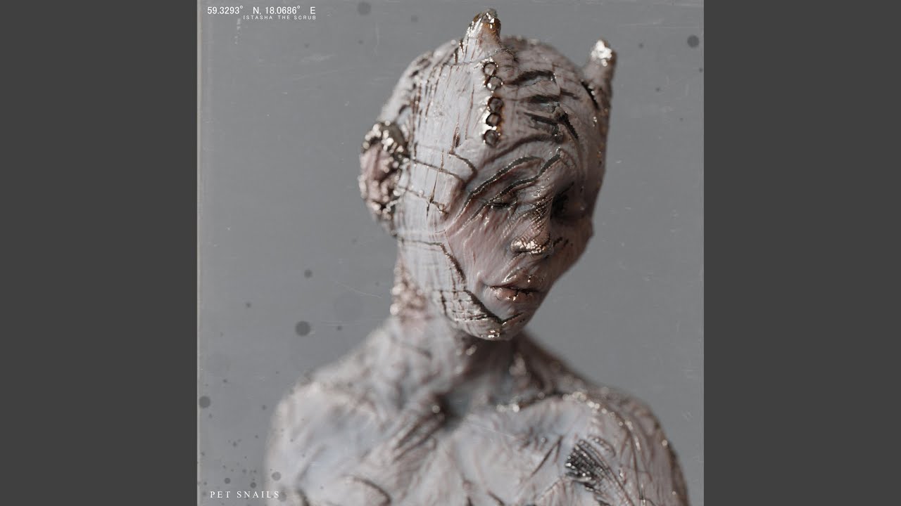 Auto-Generated Captions for Istasha's 'Darwin's House' 🎶