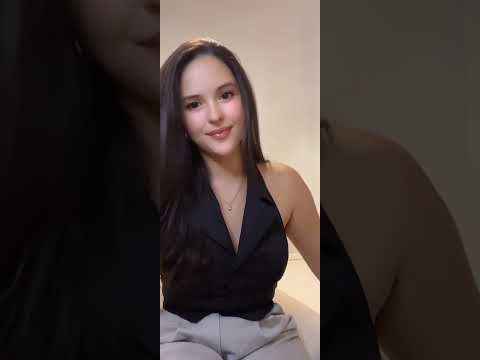 Periscope LIVE BEAUTIFULL GIRL💚 #periscope #live #cute #broadcast #periscopelive#viralvideo #vlog 