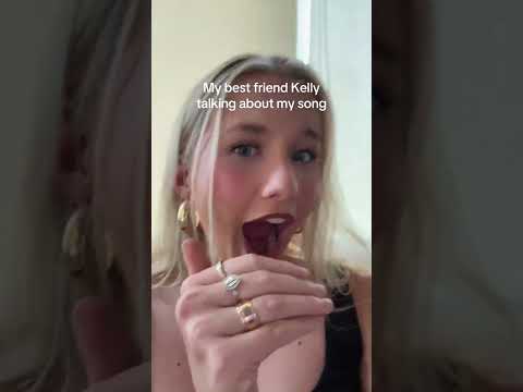 I love @kellyclarkson