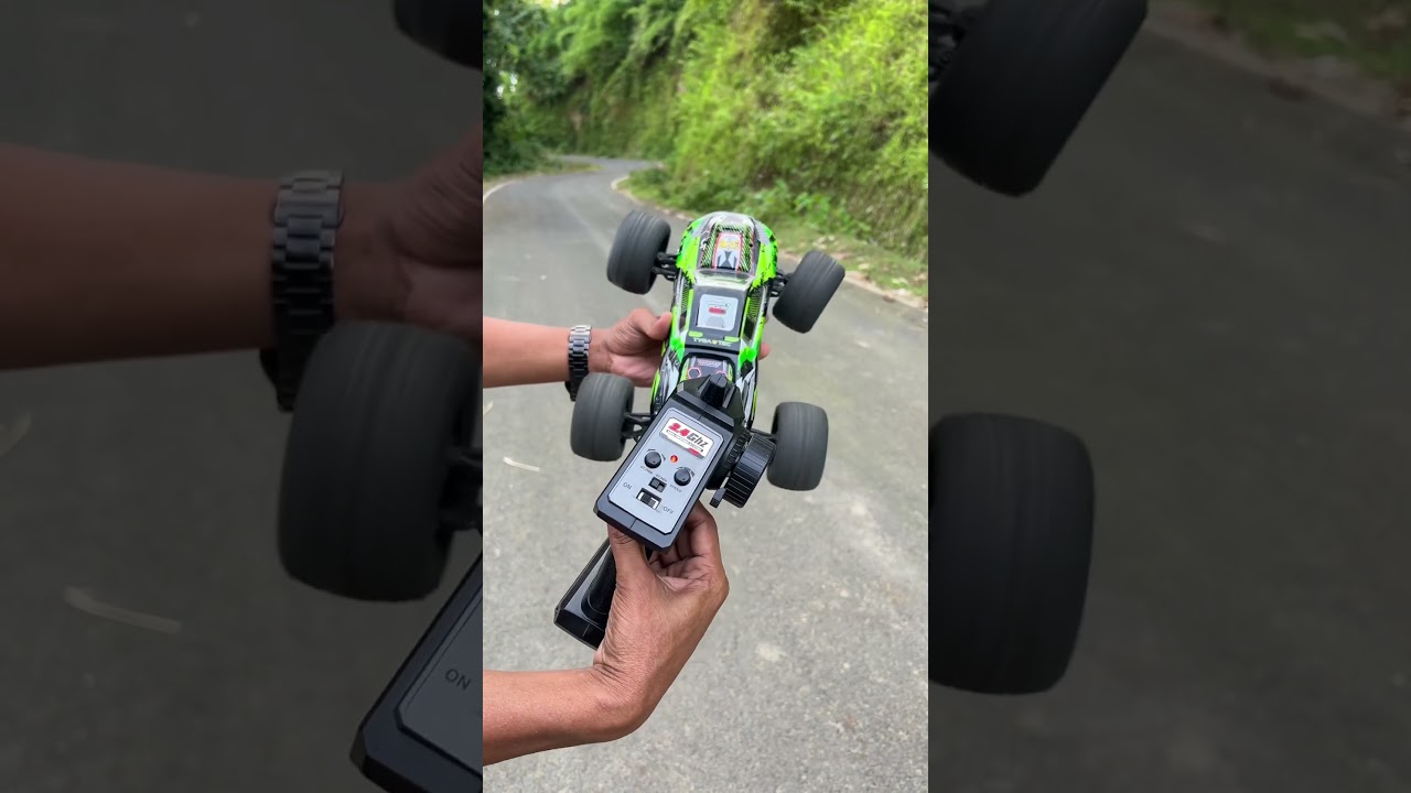 RC Monster Truck Testing 🛻