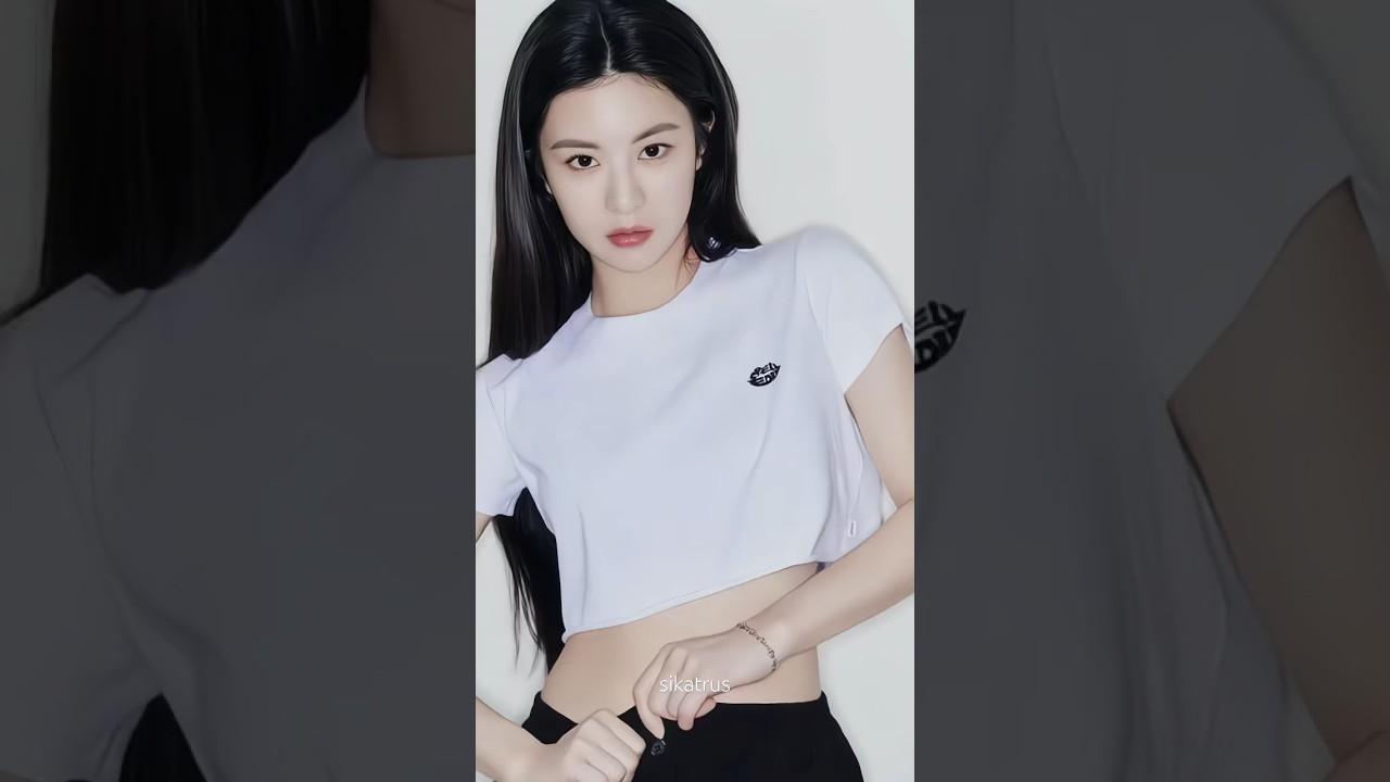 My Queen 🤍 - Moving & Goyounjung | K-Drama Fans