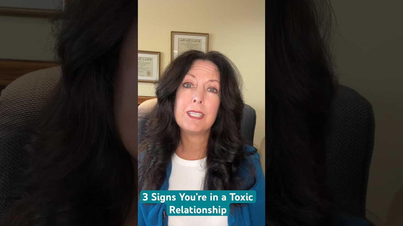3 Signs You're in a Toxic Relationship đźš©