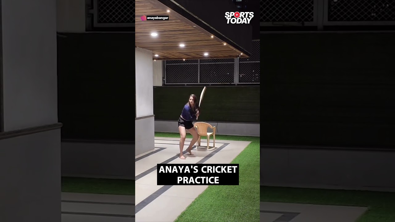 Anaya Bangar Demonstrates Stunning Cricket Shots 🏏