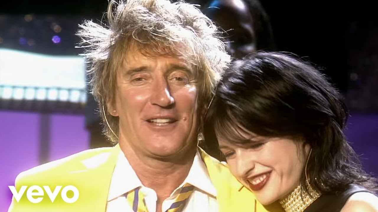 Rod Stewart Performs 'I Don't Want To Talk About It' Live at Royal Albert Hall 🎶
