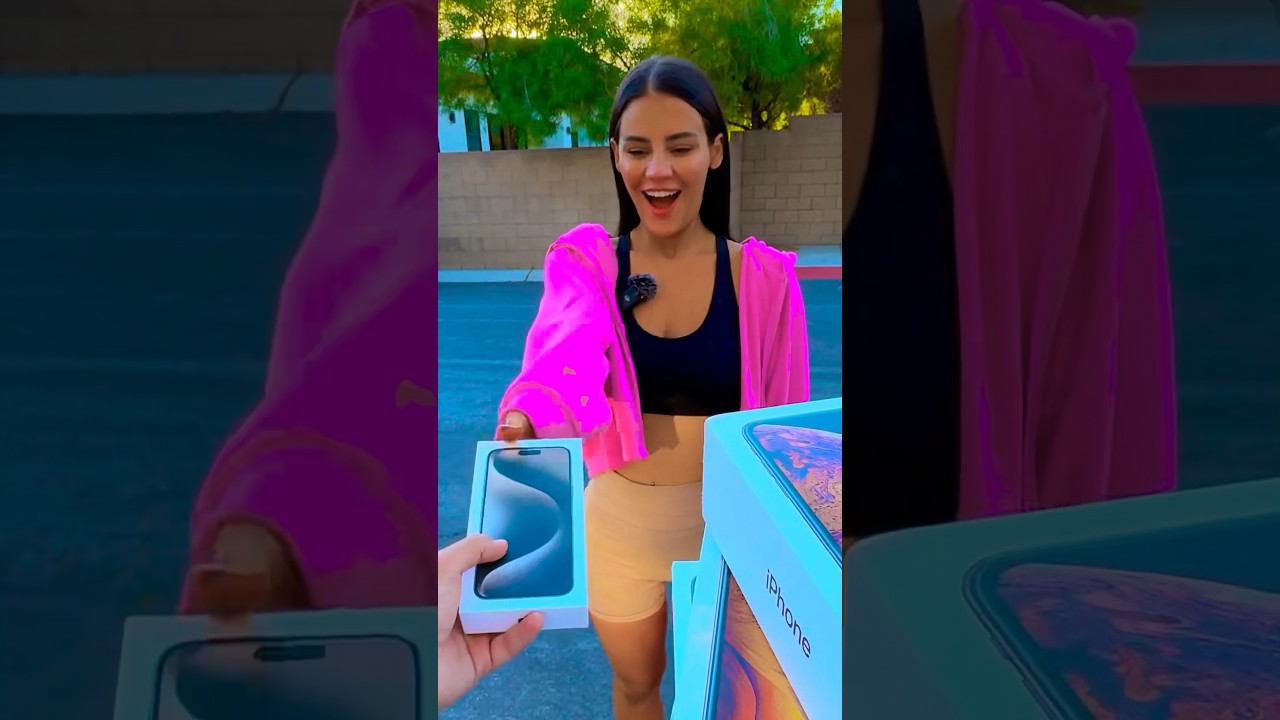 iPhone 15 vs. 100 iPhone Xs: Which One Should You Choose? 📱