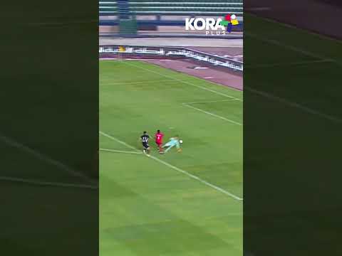 هدف الأهلي الأول في مرمى حرس الحدود عن طريق محمود بن والي بالخطأ في مرماه