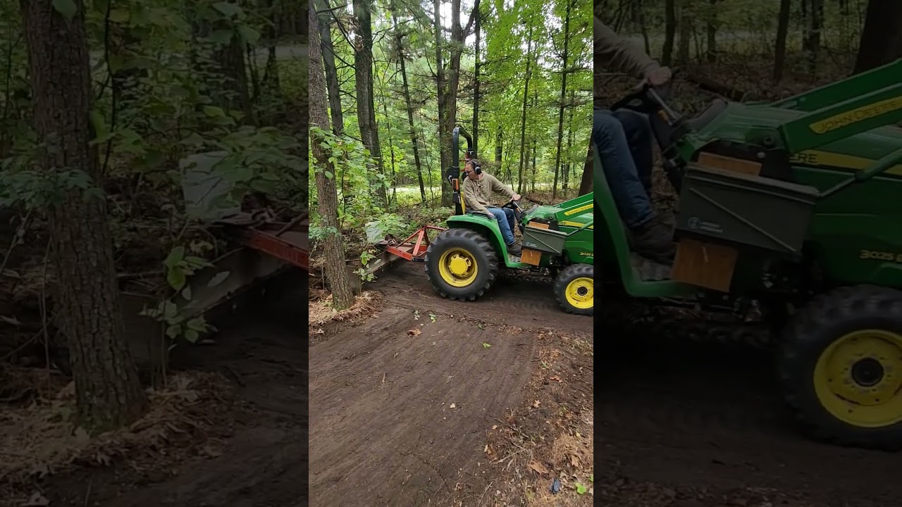 John Deere 3025E Rear Blade Review