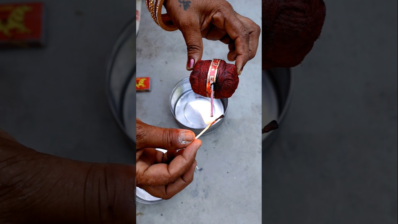 Ma Ko Biwi Ne Kya De Diya? 😱