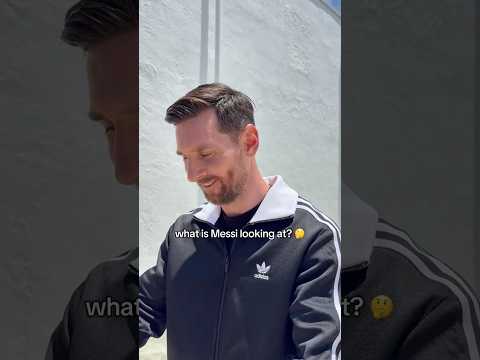 WHAT is Lionel Messi looking at? 👀😮💨 #adidas #football #F50