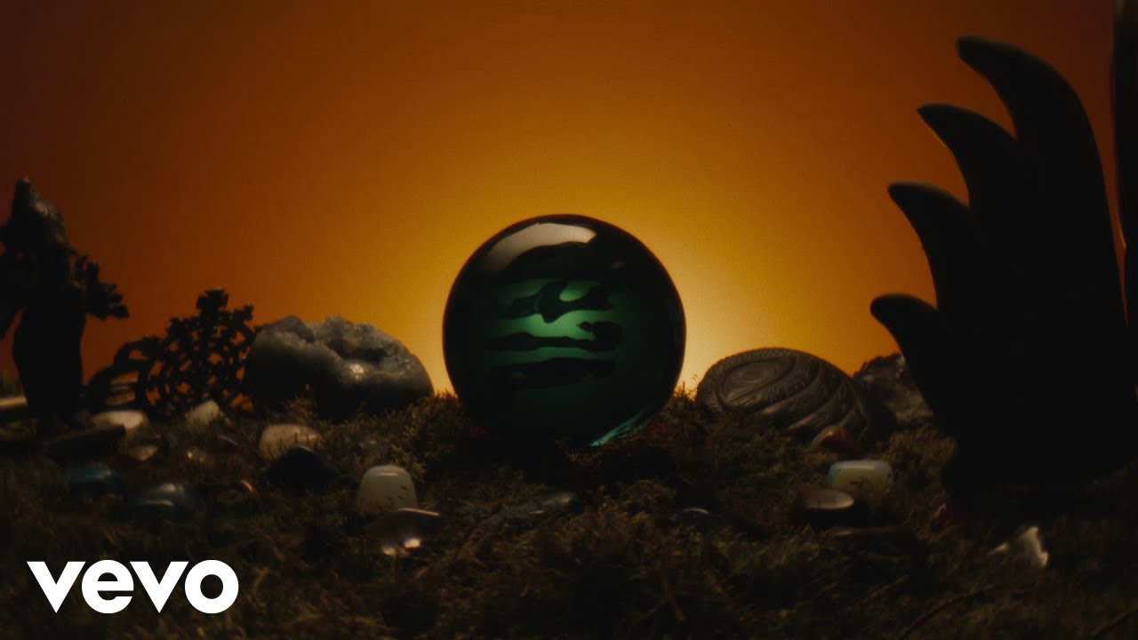 Scopri il Nuovo Album 'Obe' di MACE con Collaborazioni di Colapesce e Chiello 🎶