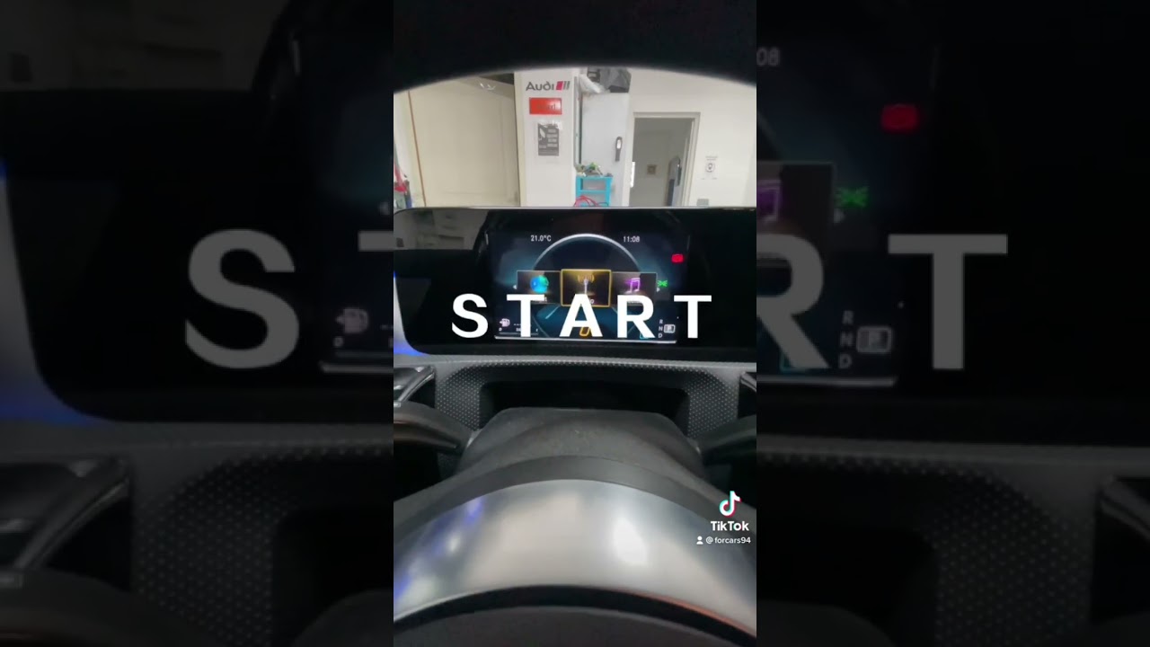 Installation Virtual Widescreen Cockpit in Mercedes A 🚘