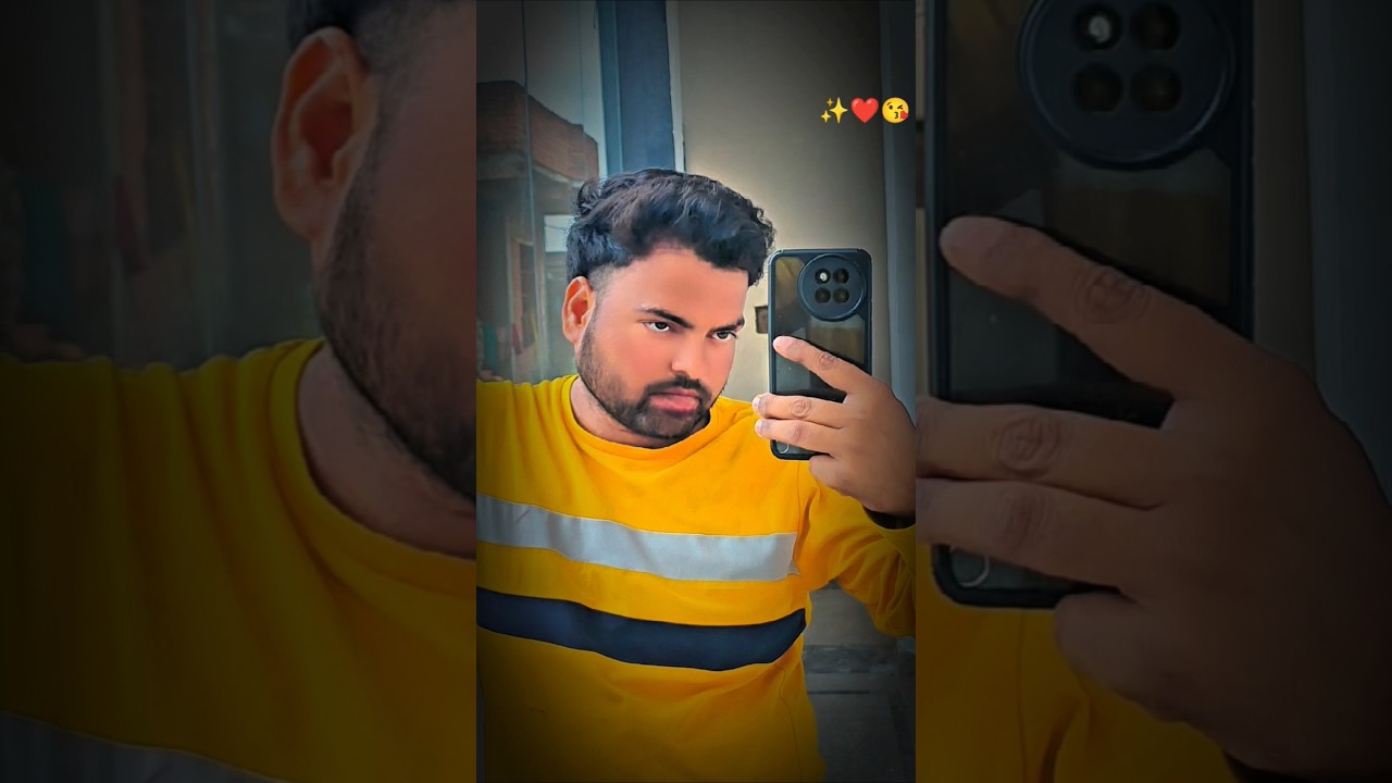 दूर कड़ी क्या देख रही है? 😍✨ #ViralLove