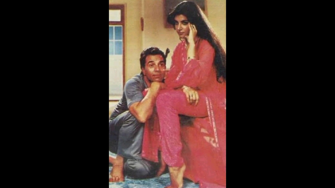 Old Hit Song: Jamana To Hai Naukar Biwi 🌹