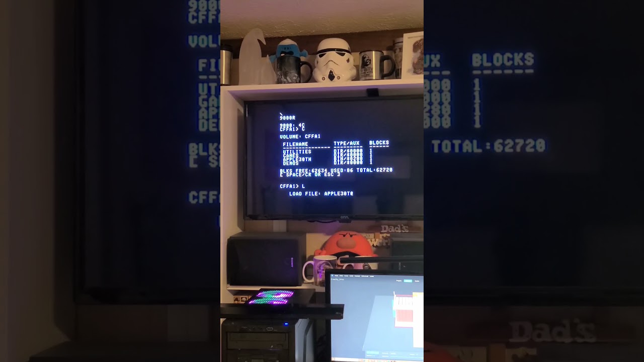 Watch the Apple 1 Replica 1 Plus Boot Up with Apple’s 30th Demo 🎉