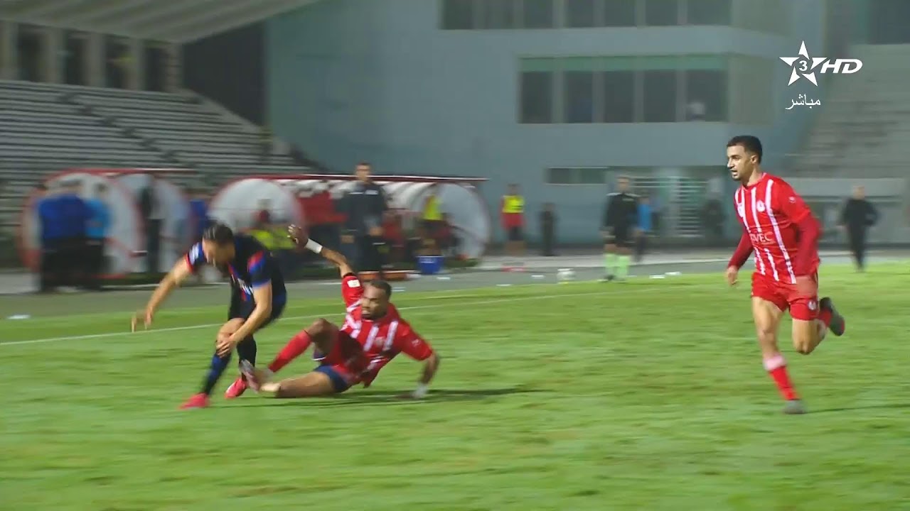 مشاهدة مباشرة: الفتح الرياضي ضد أولمبيك آسفي 🏆 | البطولة الإحترافية إنوي 2025-2026