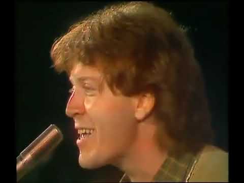 Ti Amo - UMBERTO TOZZI - (FESTIVALBAR 1977 e Premiazione)