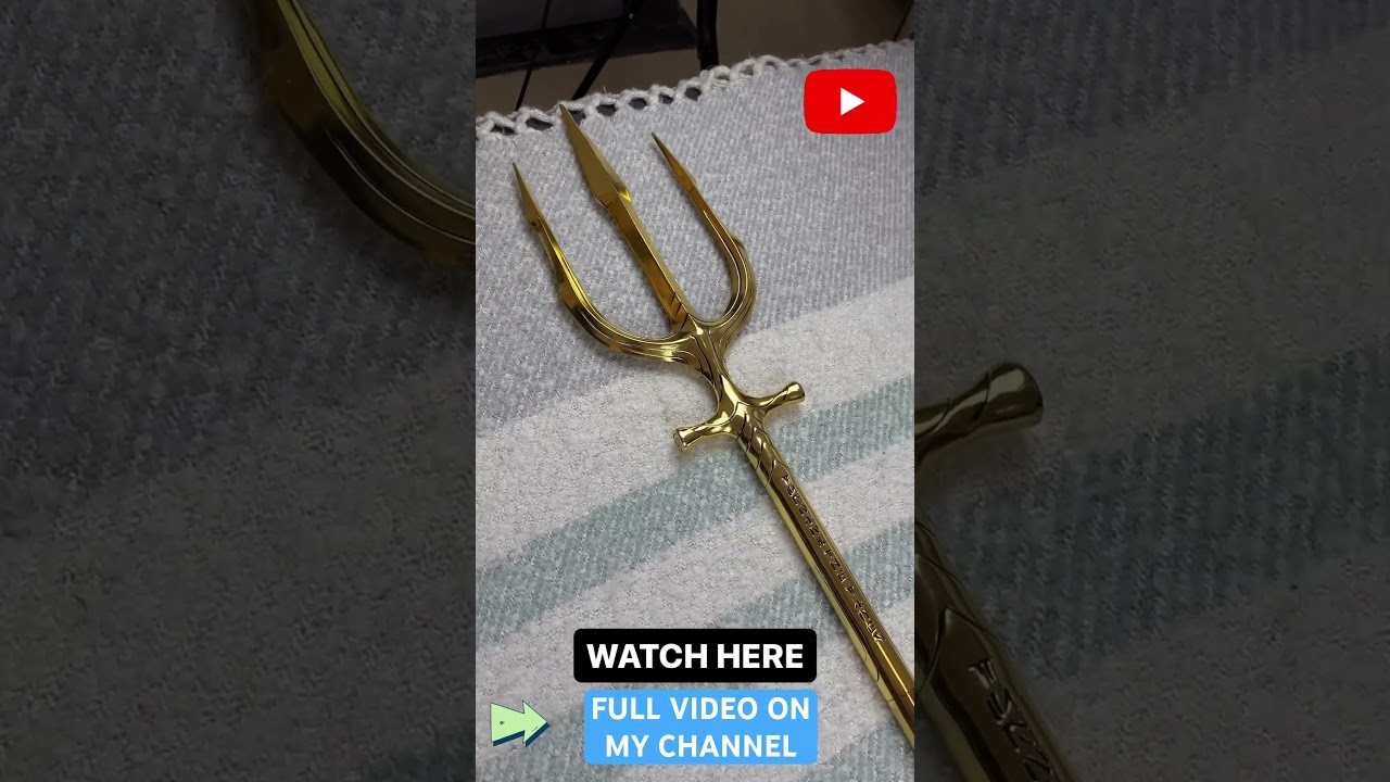Epic Aquaman Trident Review on Etsy 🌊 | Perfect for Cosplay & Collectors