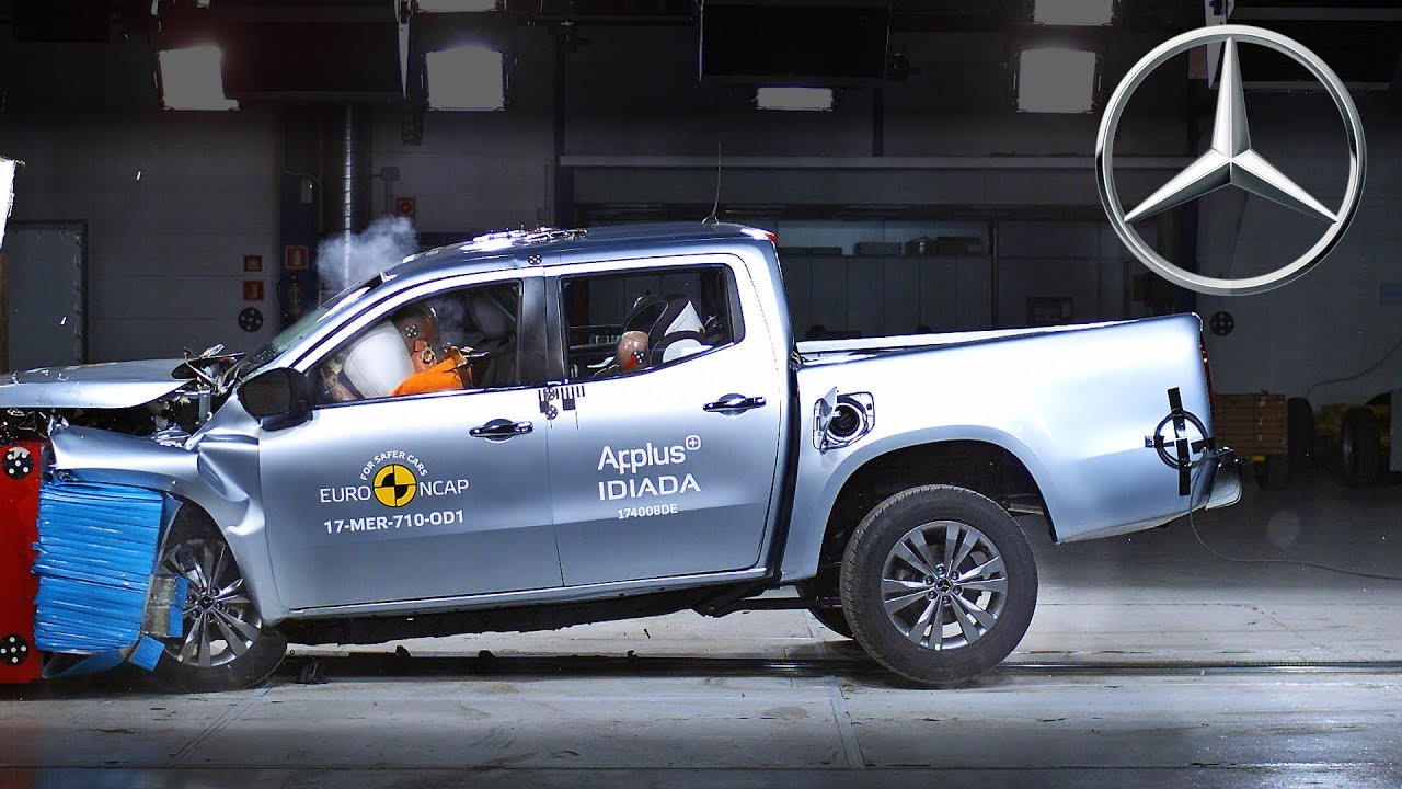 Mercedes X-Class - Crash Test