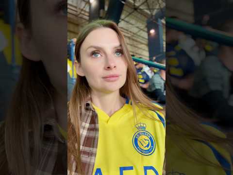 Unfortunately it was offside, but it still shows how Ronaldo is selfless 😌