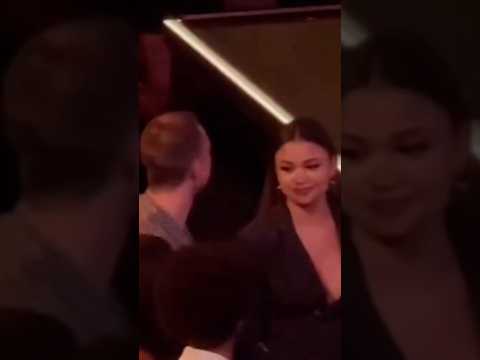 Madison Bailey & Drew Starkey at the Netflix Tudum presenting with outer banks cast #drewstarkey