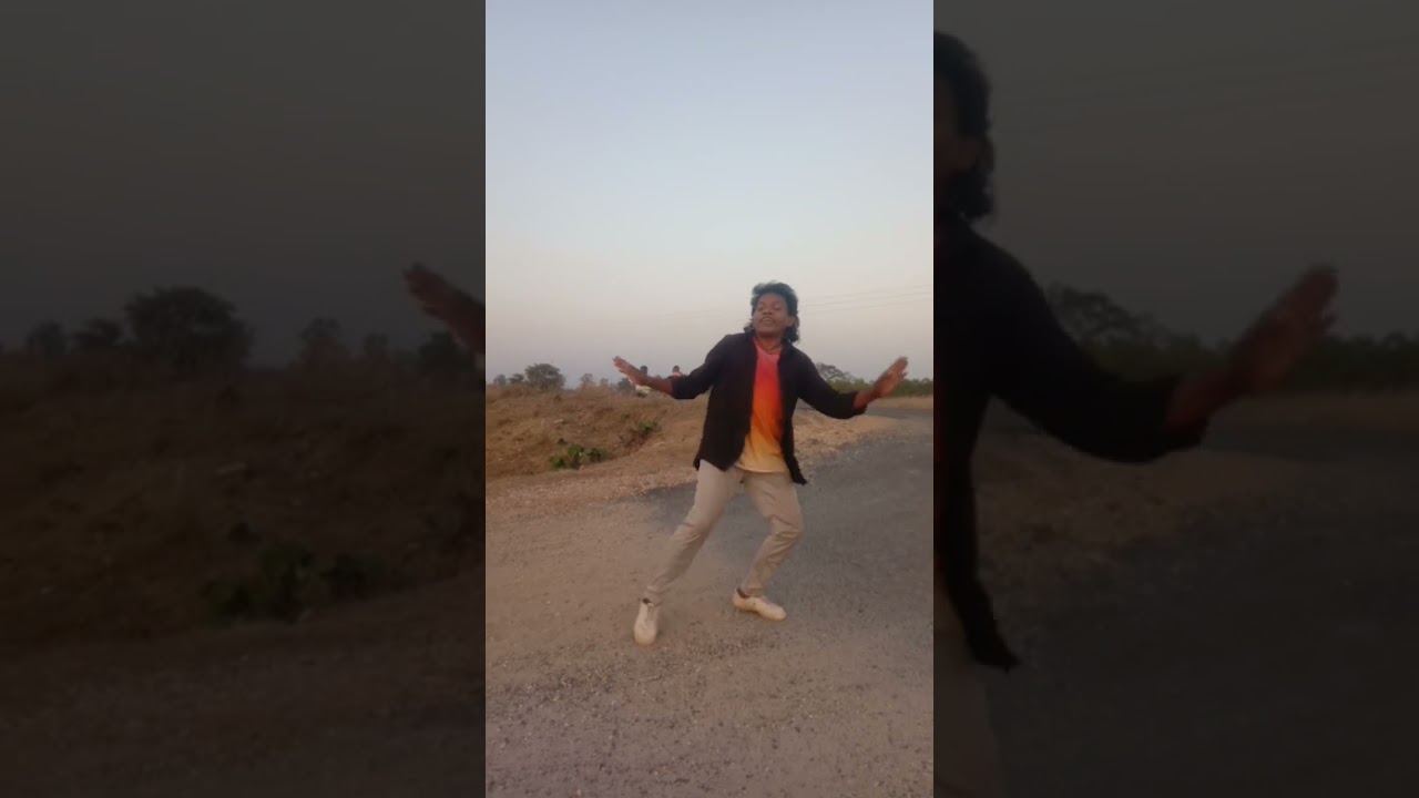 Ladki Akela Tu Bhi Akela - Mithun Da's Iconic Song 🎶 #Shorts