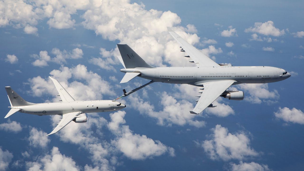 P-8A Poseidon Performs First Refuel from KC-30A ✈️