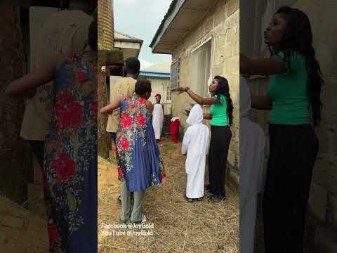 The full video is on this channel #trendingvideo #prankvideo #youtube #movie #viralvideos