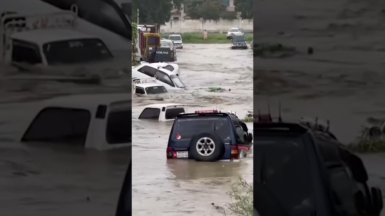 Floods Kill Nearly 1,000 in Pakistan 🇵🇰