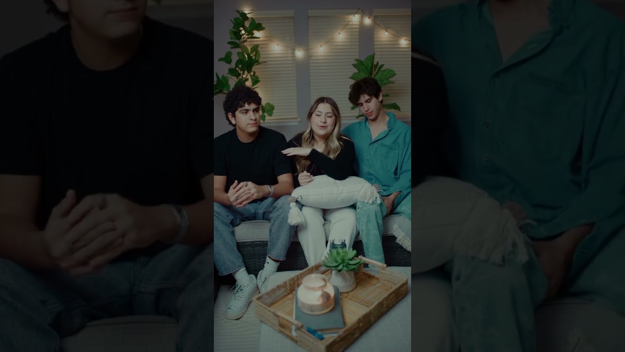 Daniela Calveti presenta 'La MESA' - Nuevo sencillo de Daniel Calveti