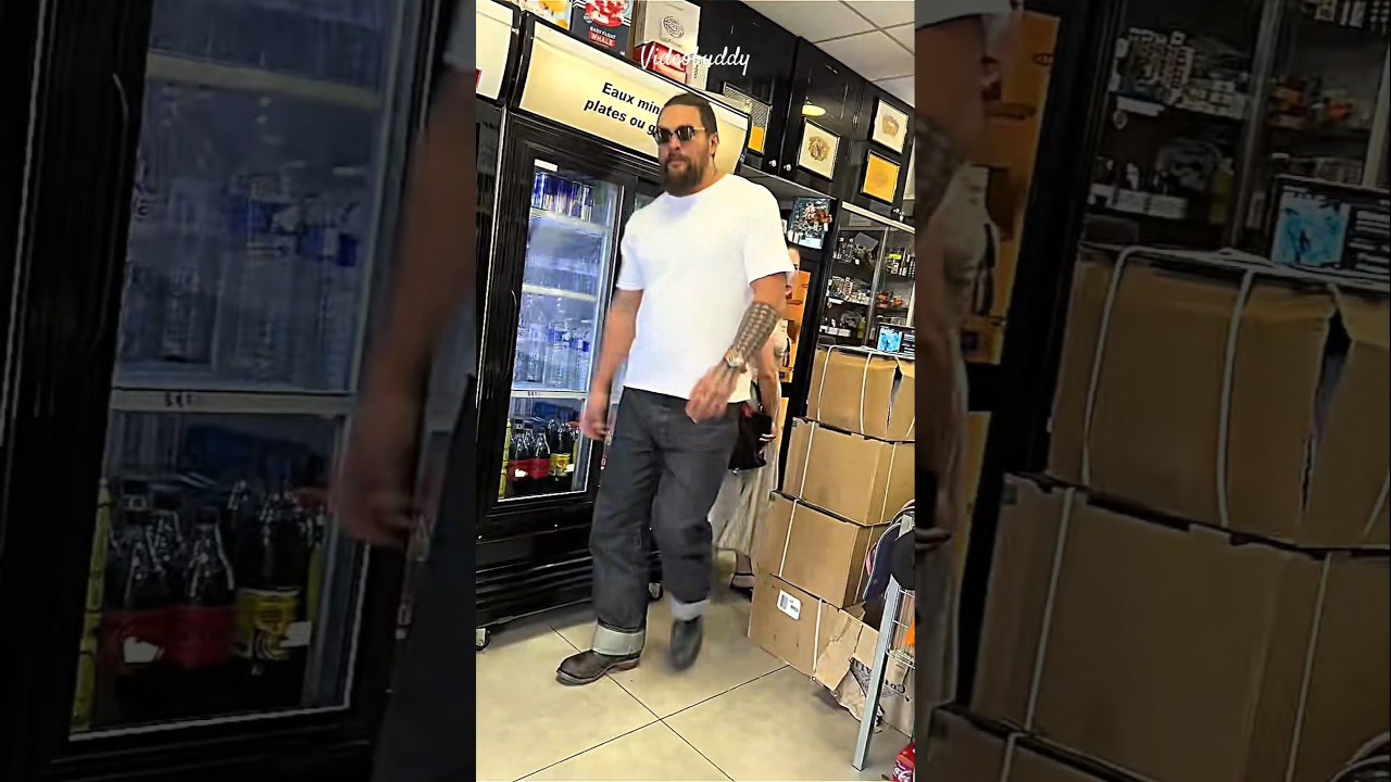 Jason Momoa Spotted Grocery Shopping by Fans! ๐