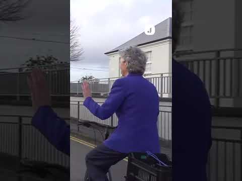 Catherine Connolly casts vote in Irish presidential election