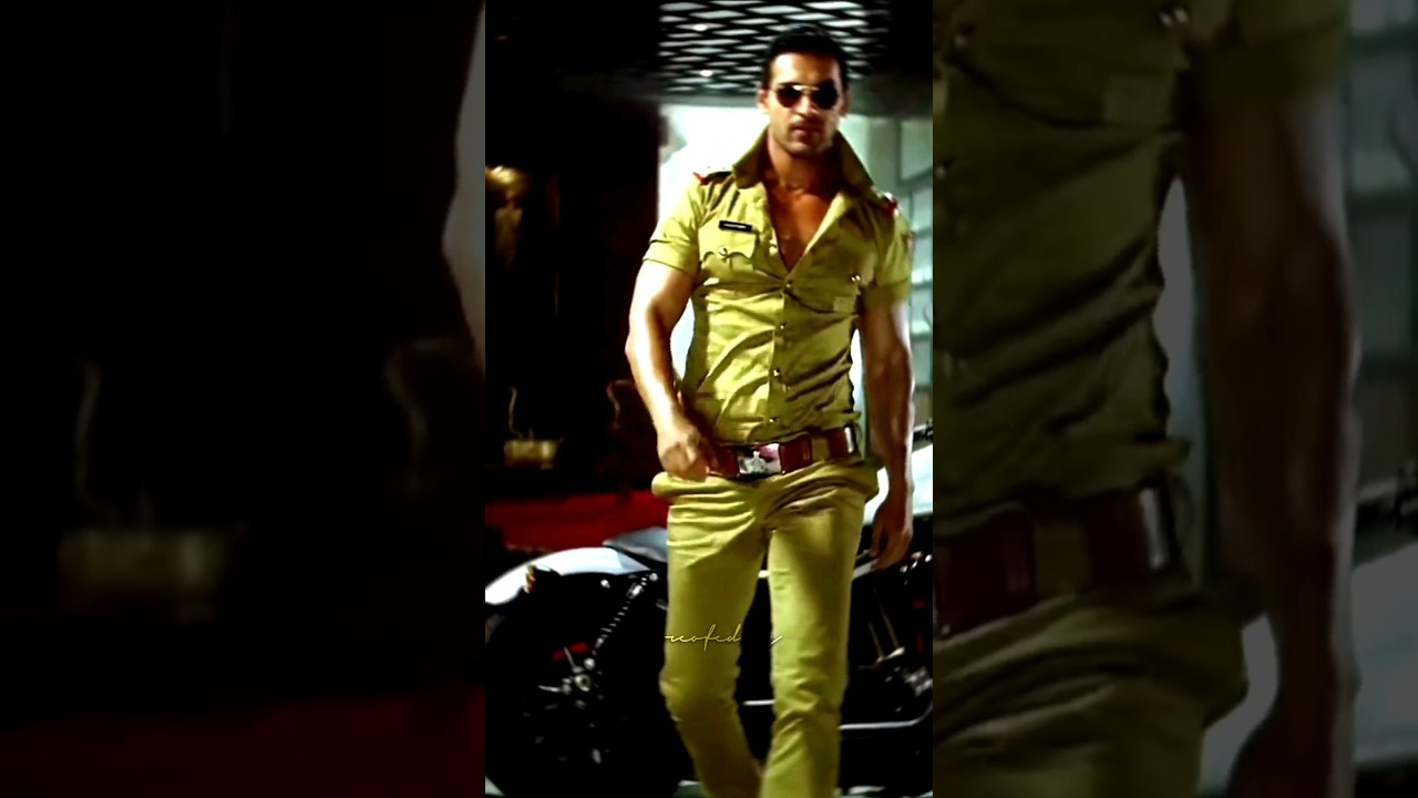 Jon Abraham & Akshay Kumar in Desi Boyz 🎬