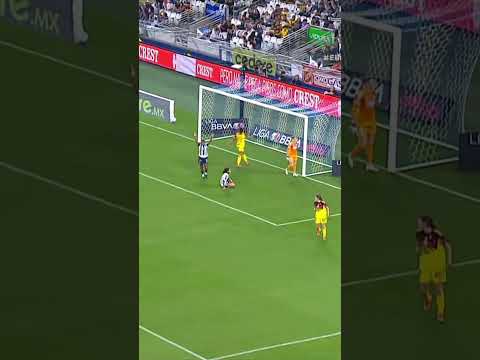 ¡Era el empate! Bosch la fallo frente al arco #shorts