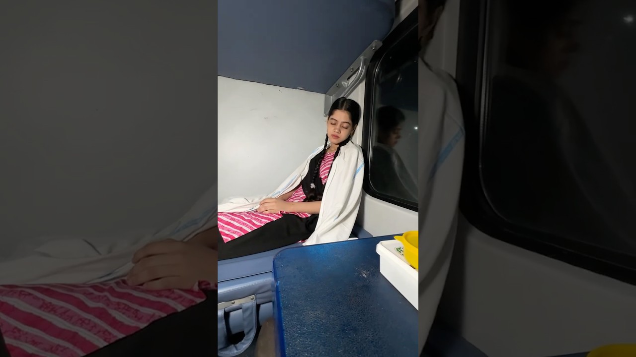 Naukrani vs Malik😡The Train Journey🚂😂 #shorts #comedy #funny #olidavines