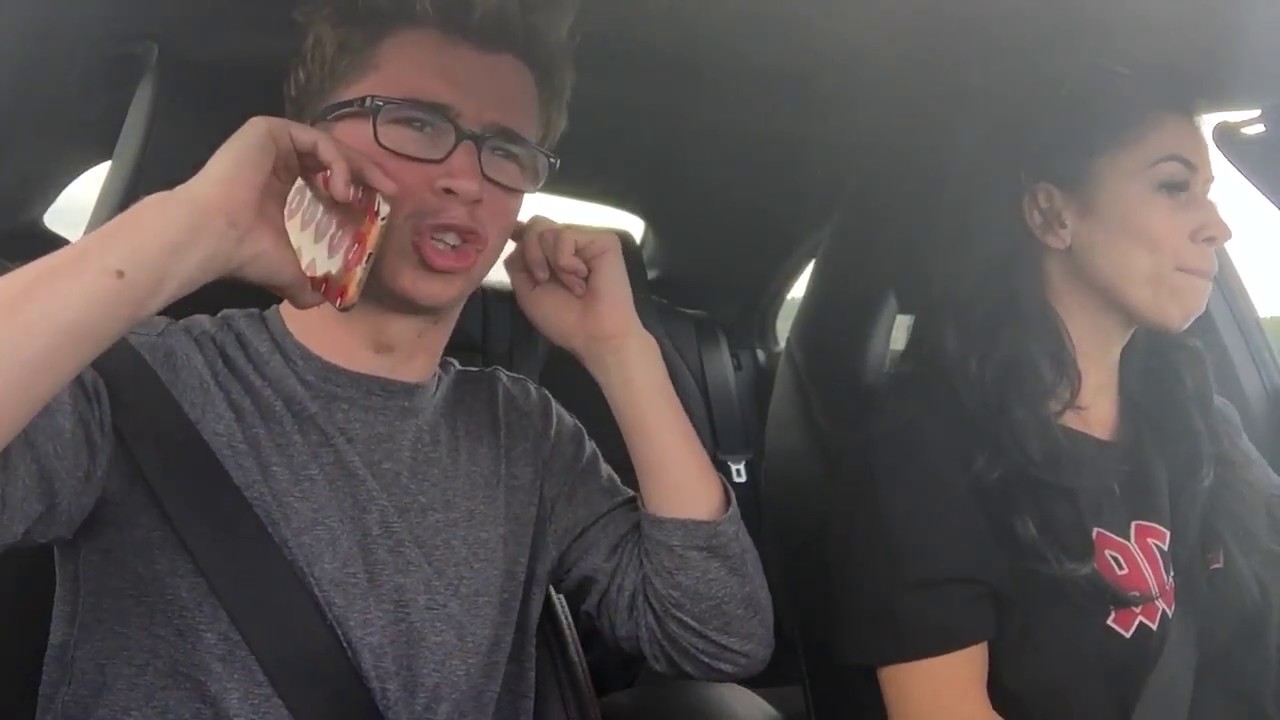 LABEEU - PETITE BALADE EN VOITURE 3