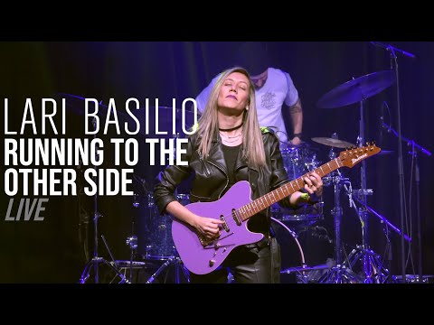 Lari Basilio - Running To The Other Side (Live)