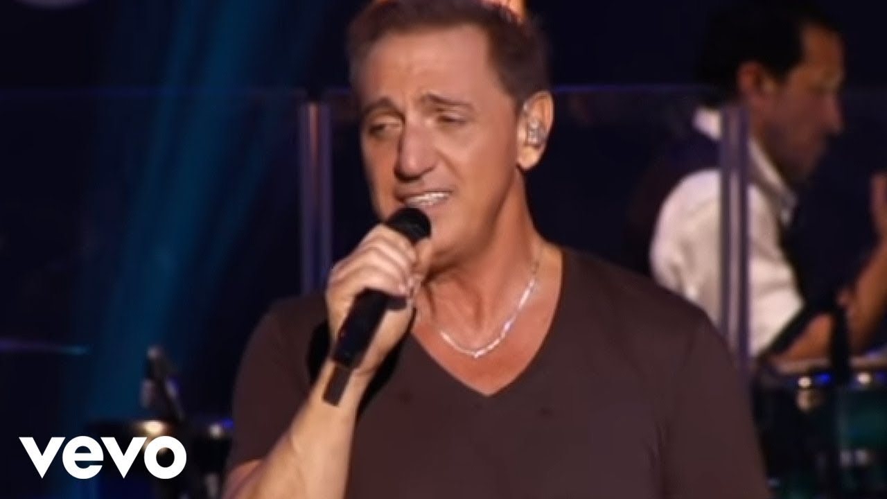 Franco de Vita - Y Te Pienso (Live Performance)