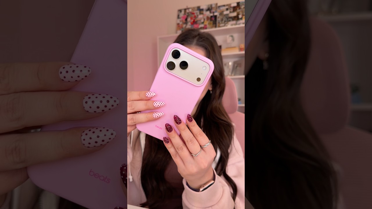 Unboxing Pink Beats Phone Cases 💗
