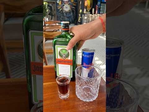 Jäger Boom …#cocktail #bar #jägermeister #redbull #drink #bartender