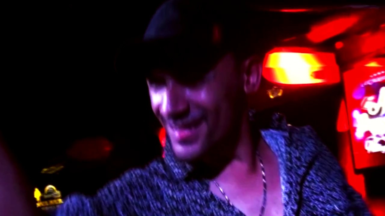 Wellington Santos - Agora Liga e Chora 🎶 | Clipe Oficial de Música de Trabalho